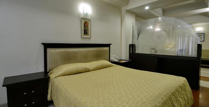 Ambience Executive Hotell Pimpri-Chinchwad Eksteriør bilde
