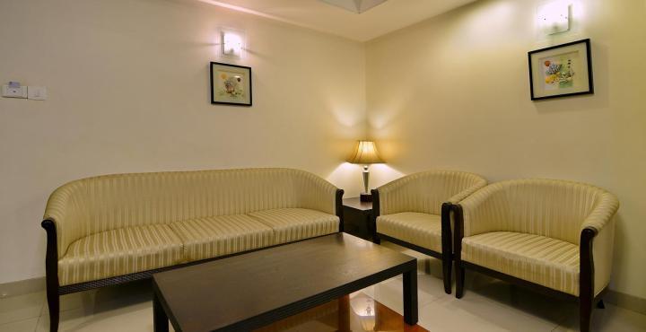 Ambience Executive Hotell Pimpri-Chinchwad Eksteriør bilde