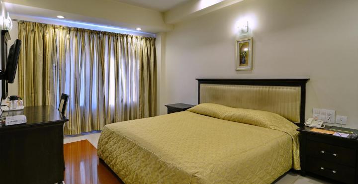 Ambience Executive Hotell Pimpri-Chinchwad Eksteriør bilde