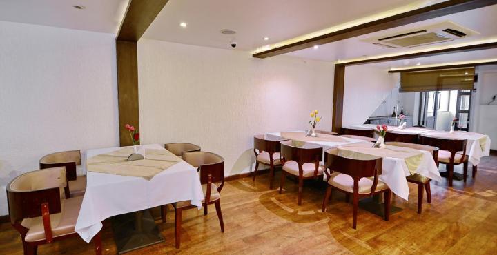 Ambience Executive Hotell Pimpri-Chinchwad Eksteriør bilde