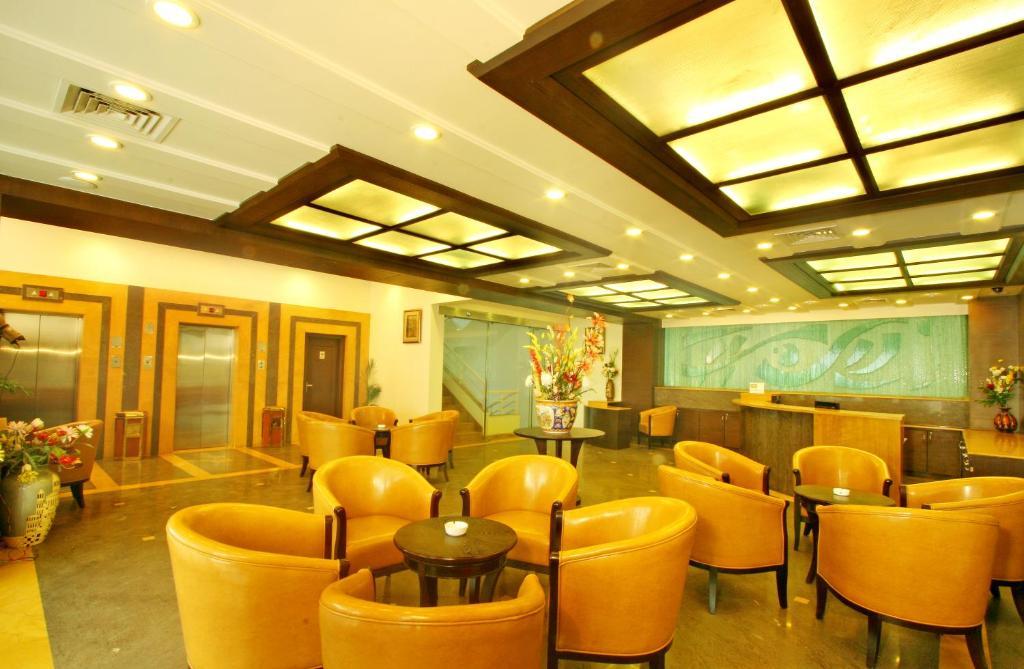 Ambience Executive Hotell Pimpri-Chinchwad Interiør bilde